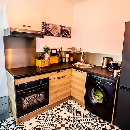 Apartment T2 Cosy, Vue Exceptionnelle, Hypercentre, 5mn Gare *